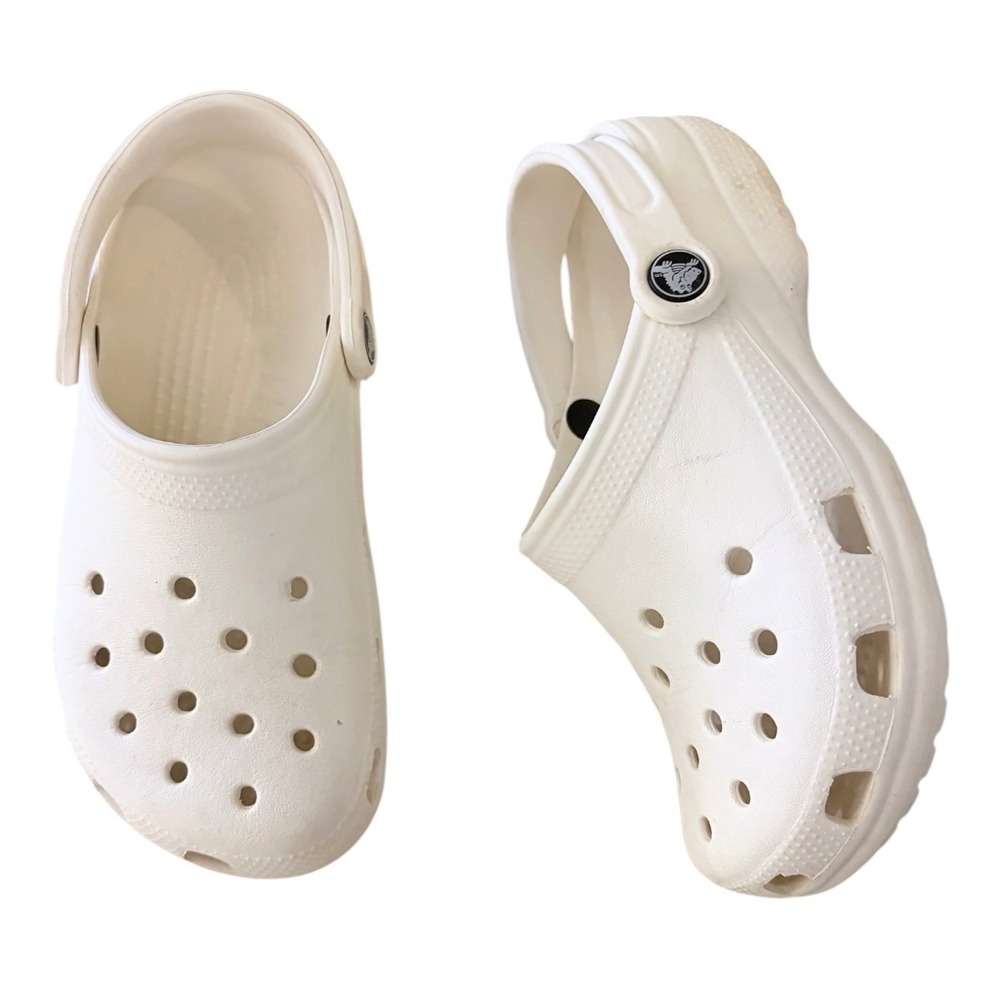 Crocs Classic Clogs White Kids Size J4 W6 Comfort Slip On Water Shoes